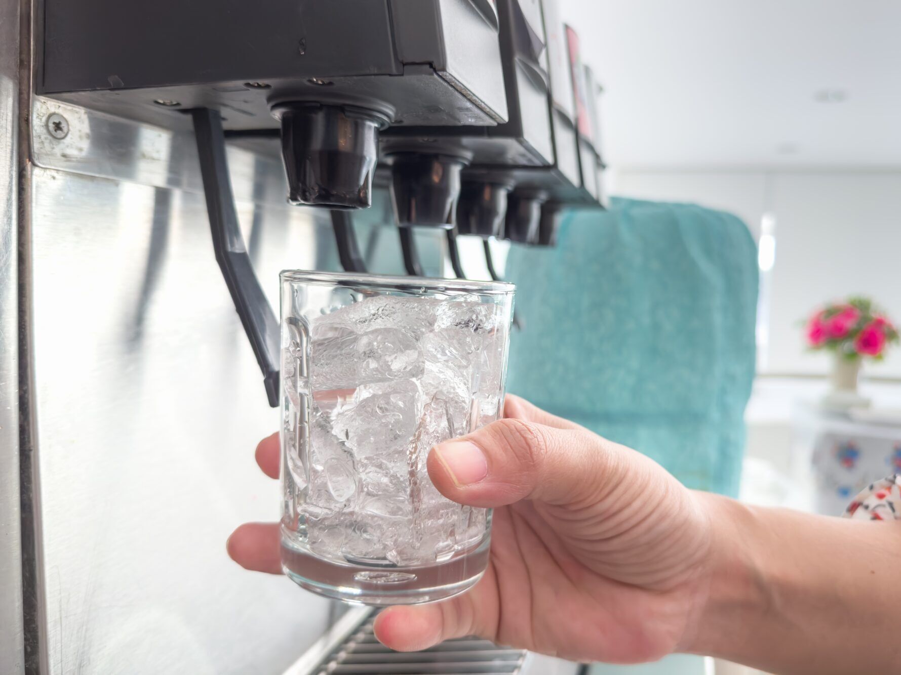 Common Countertop Ice Dispenser Problems - Easy Ice